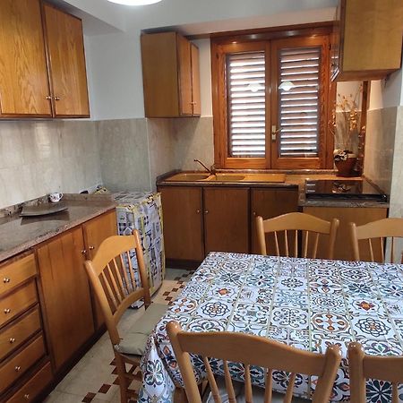 Appartamento Da Pippo e Nunzia SantʼAlessio Siculo Esterno foto